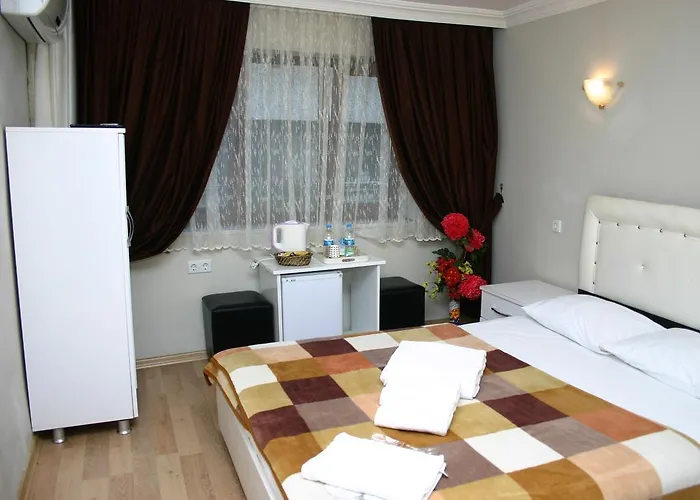 Deniz Aparthotel 3*